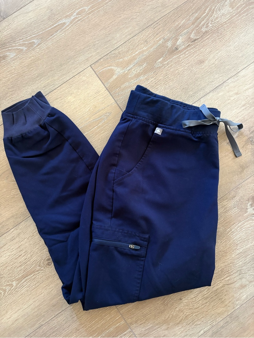 Figs Women's Navy Zamora Jogger Scrub Pant